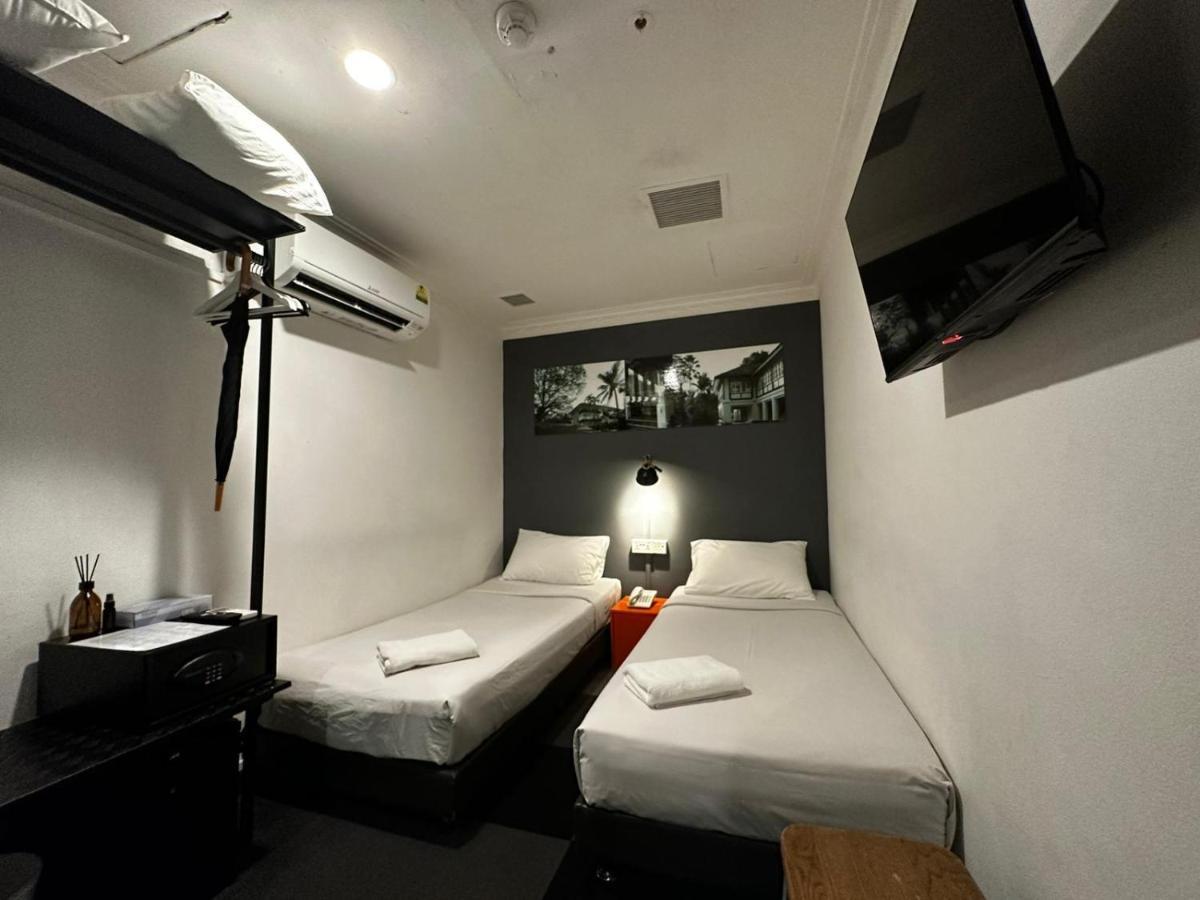 Check-Inn At Little India Singapore Exteriör bild