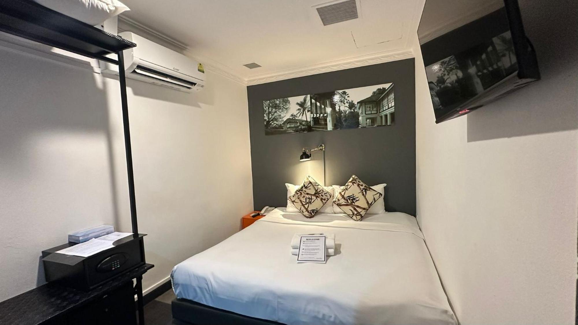 Check-Inn At Little India Singapore Exteriör bild